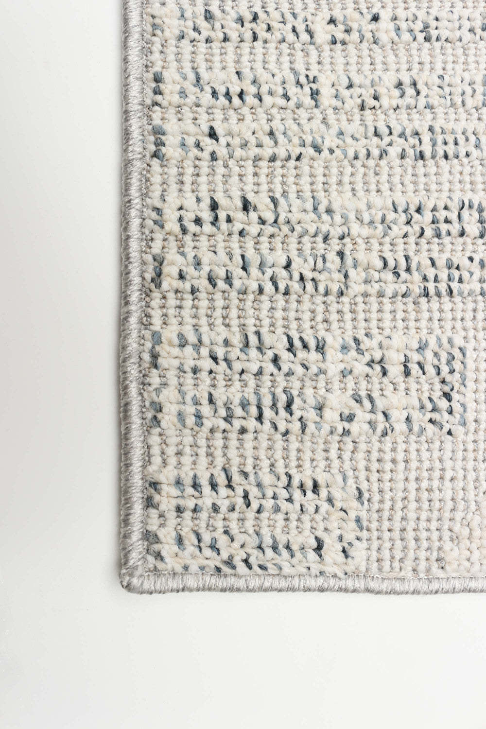 Tapis gris Torionna - 5'0 x 7'0|Carpette Torionna grise - 5 pi 0 po x 7 pi 0 po|D86FHM6L