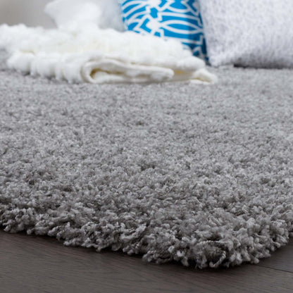 Victoria Light Grey Shag 3 x 5 Area Rug|Carpette à poils longs Victoria gris clair 3 x 5|D80GE4LG