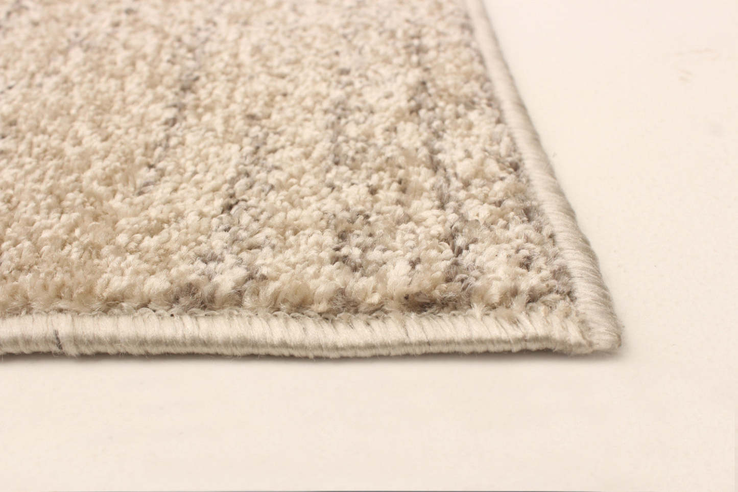 Tapis Hadley gris/rouge 2,39 m x 3,10 m | D26VTUU1