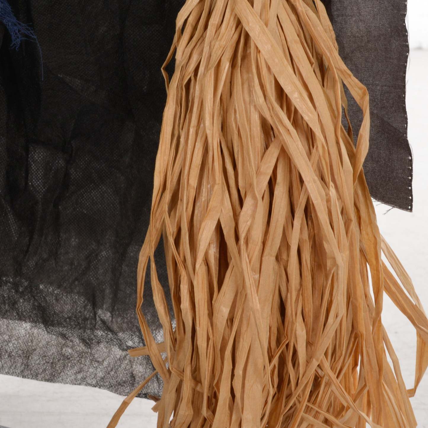 Homcom Halloween Sorcière Avec Balai Animatronique Avec Yeux Lumineux | Homcom 75 Sorcière Avec Balai Décoration Extérieure D'Halloween