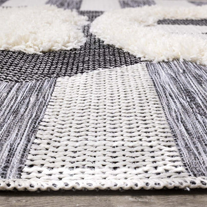 Kids Panda Area Rug - 5'3 x 7'7|Carpette à motif de panda pour enfants - 5 pi 3 po x 7 pi 7 po