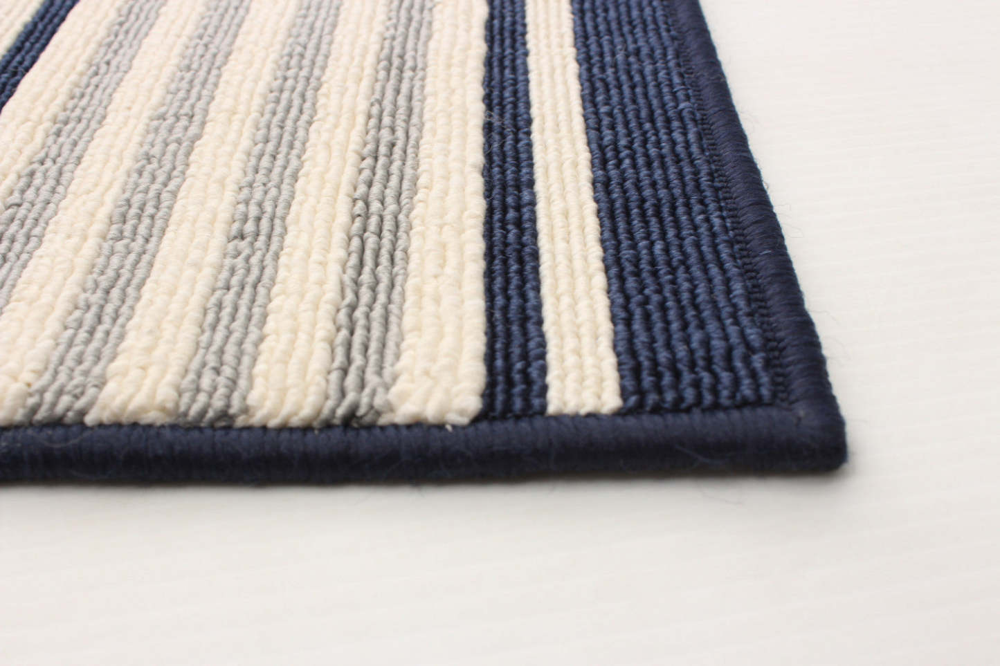 Tapis Talya Marine 4'7 x 6'7|Tapis Talya bleu marine 4 pi 7 po x 6 pi 7 po|D86FWB7P