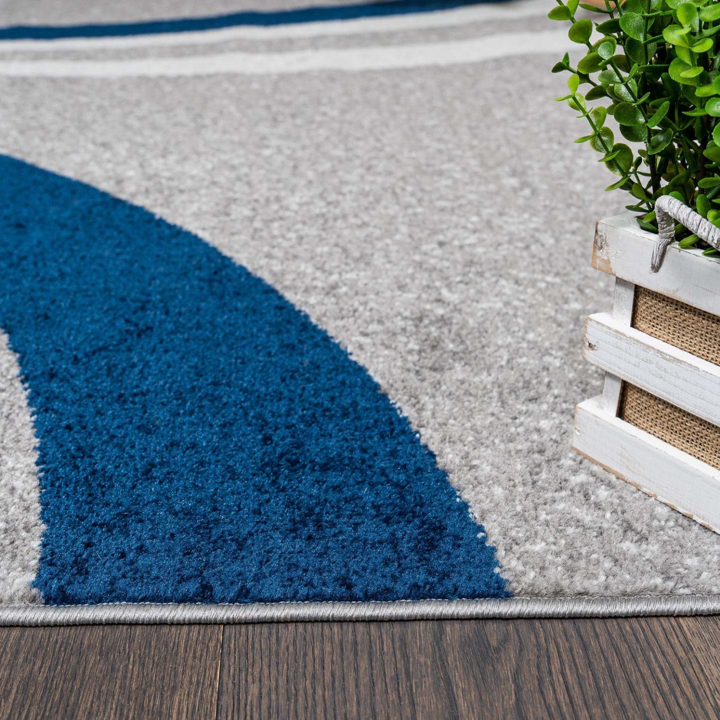 Tapis Roma Crescent bleu marine 7 x 10 | D80GLLDW