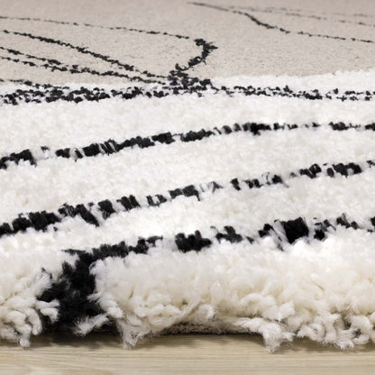 Miley Flower Moon Plush Area Rug - 7'10 x 10'10|Carpette moelleuse Miley avec fleurs et lune - 7 pi 10 po x 10 pi 10 po