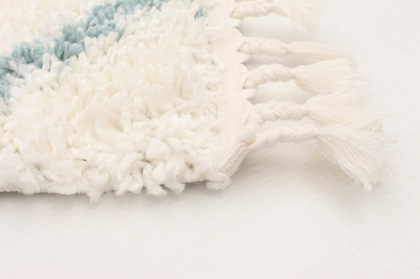 Helma Trellis crème shag 5 pi 3 po x 7 pi 3 po|Carpette à poil longue Helma Trellis crème 5 pi 3 po x 7 pi 3 po|D86F4N7J