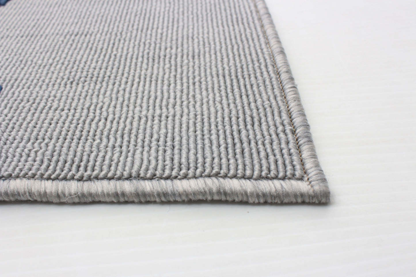 Tapis Sophie gris-marine - 4'7 x 6'7| Carpette Sophie gris-bleu marine - 4 pi 7 po x 6 pi 7 po|D86FF81Z