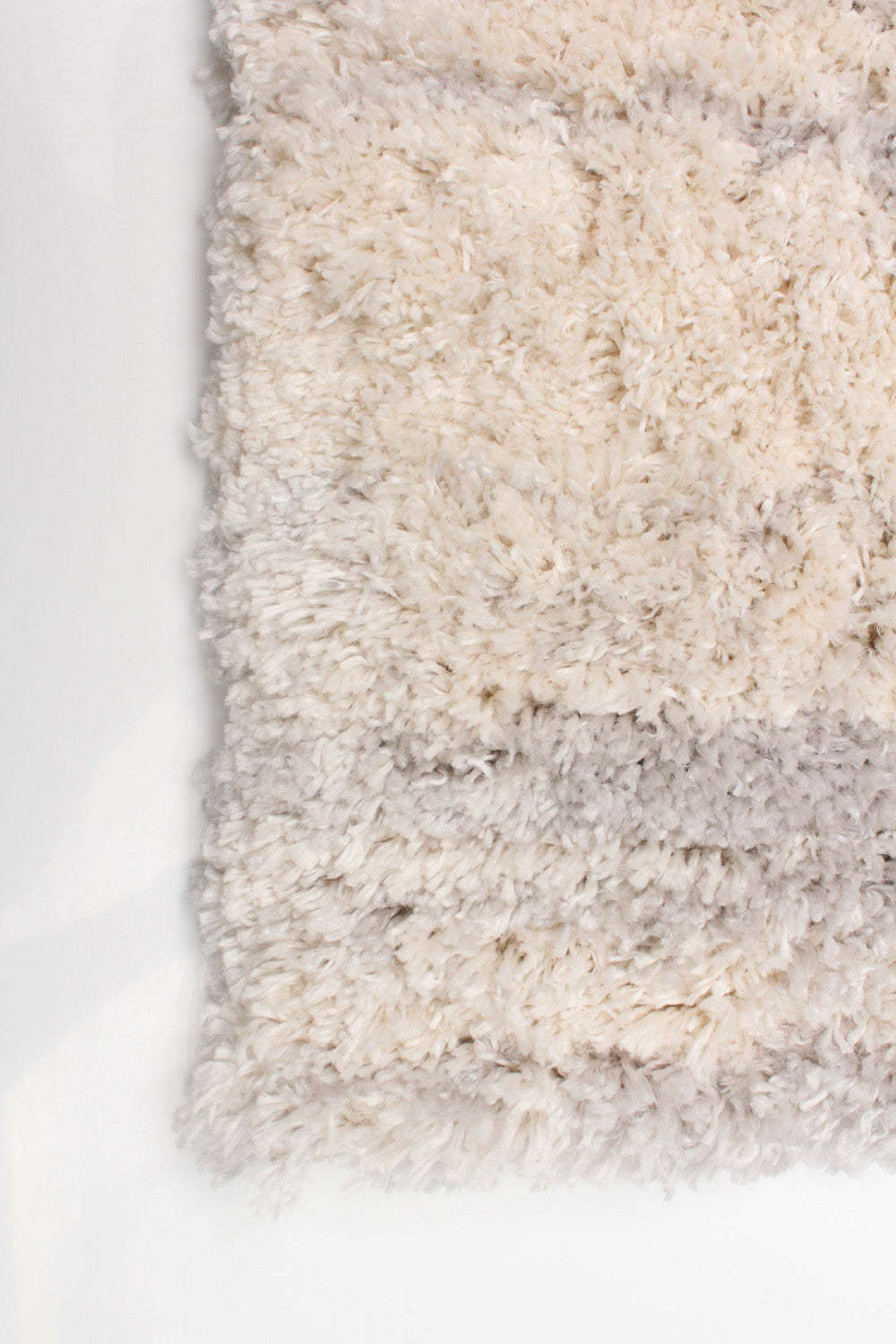 Kei Cream/Light Grey Area Rug - 3'11 x 5'7| Carpette Kei crème gris clair - 3 pi 11 po x 5 pi 7 po|D86FE9IC