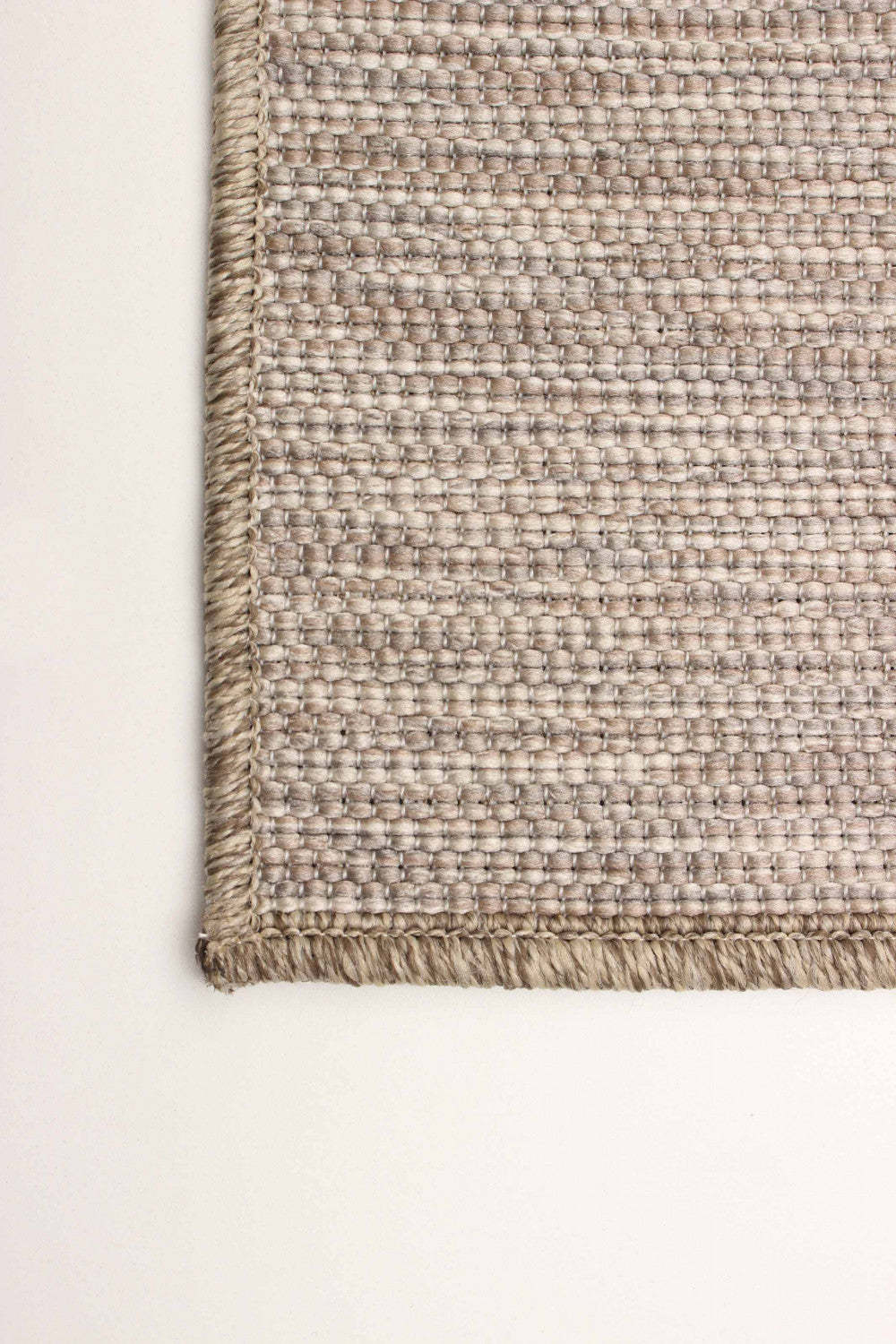 Bodhi Taupe Area Rug - 5'0 x 8'0|Tapis Bodhi taupe - 5 pi 0 po x 8 pi 0 po