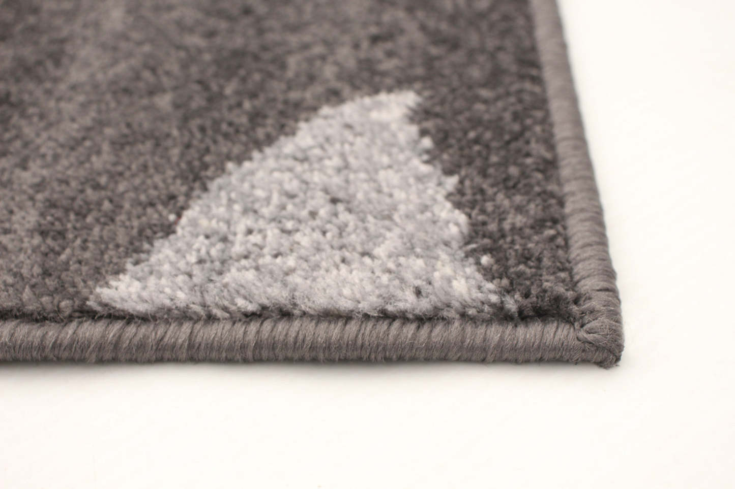 Palta Anthracite-Rose Area Rug - 3'11 x 5'7|Carpette Palta anthracite-rose - 3'11 x 5'7| D2AZGK7G