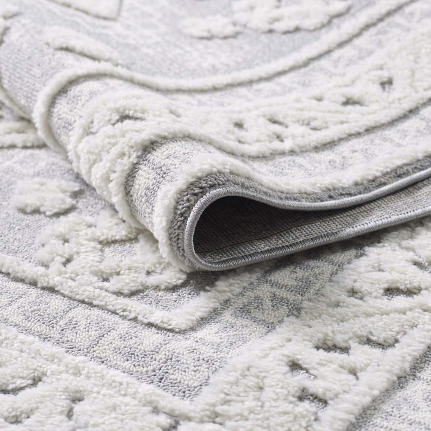 Quinto Westerner Shag Area Rug - 7'7 x 10'|Carpette à poil long Quinto Westerner - 7 pi 7 po x 10 pi