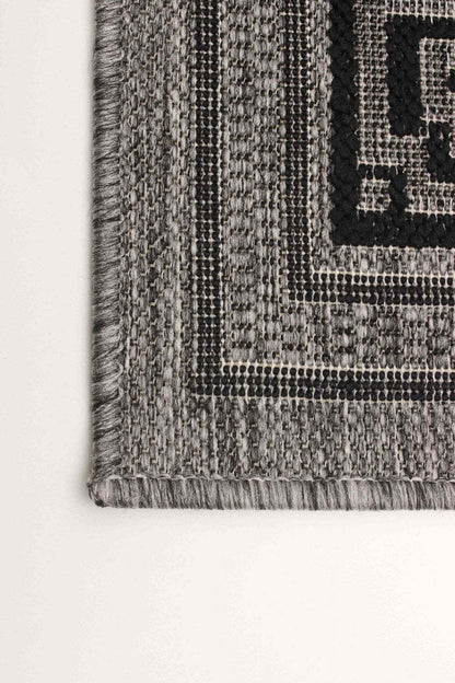 Tapis Versach grise - 5 pi 0 po x 8 pi 0 po