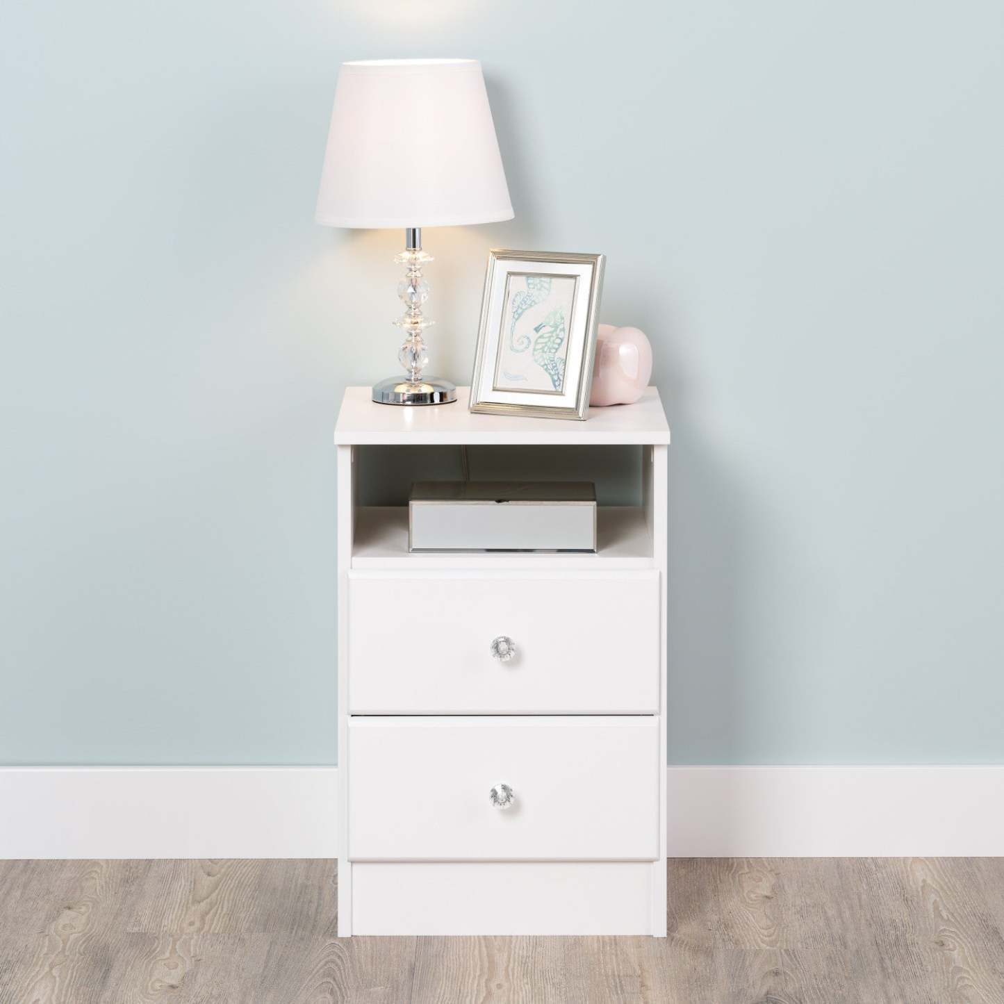 Astrid Kids 2-Drawer Nightstand - Blanc|Table de nuit Astrid à 2 tiroirs pour enfants - blanche