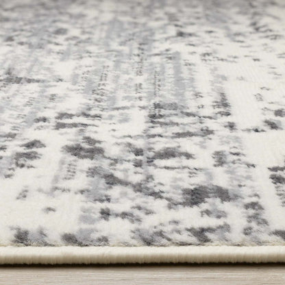 Florence Elegant Damask Indoor Area Rug - 4'7 x 6'7|Tapis d'intérieur Florence à motif damassé élégant - 4 pi 7 po x 6 pi 7 po