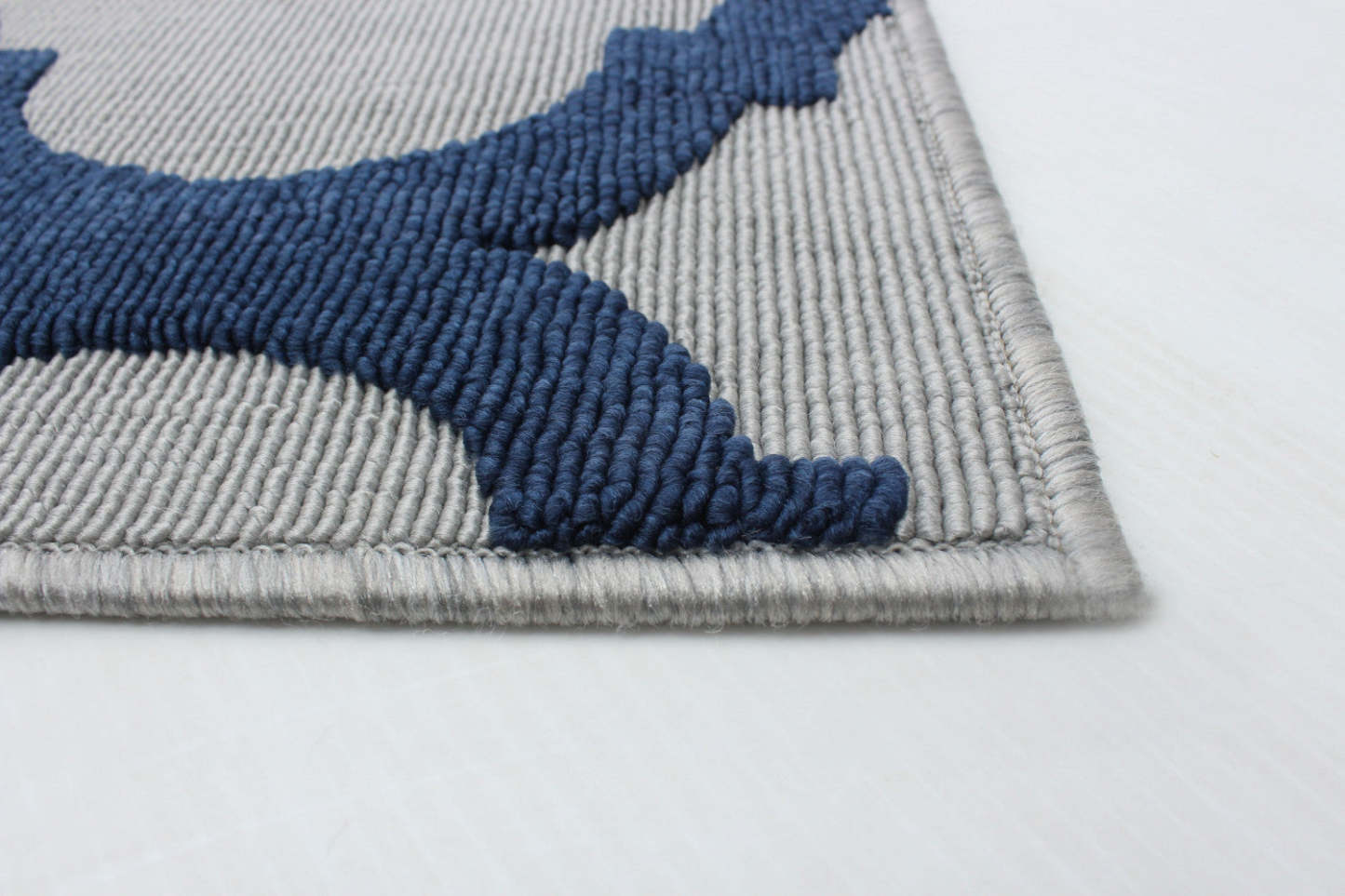 Tapis Sophie gris-marine - 2'8 x 4'11| Carpette Sophie grisebleu marine - 2 pi 8 po x 4 pi 11 po|D86FBFM8