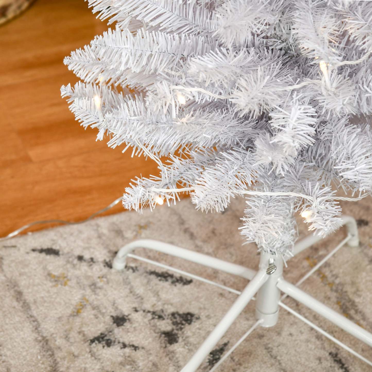 Homcom Arbre De Noël Artificiel Crayon Pré-éclairé De 6' Avec 100 Leds|Homcom Arbre De Noël Artificiel Pré-éclairé De 6 Pi Avec 100 Led