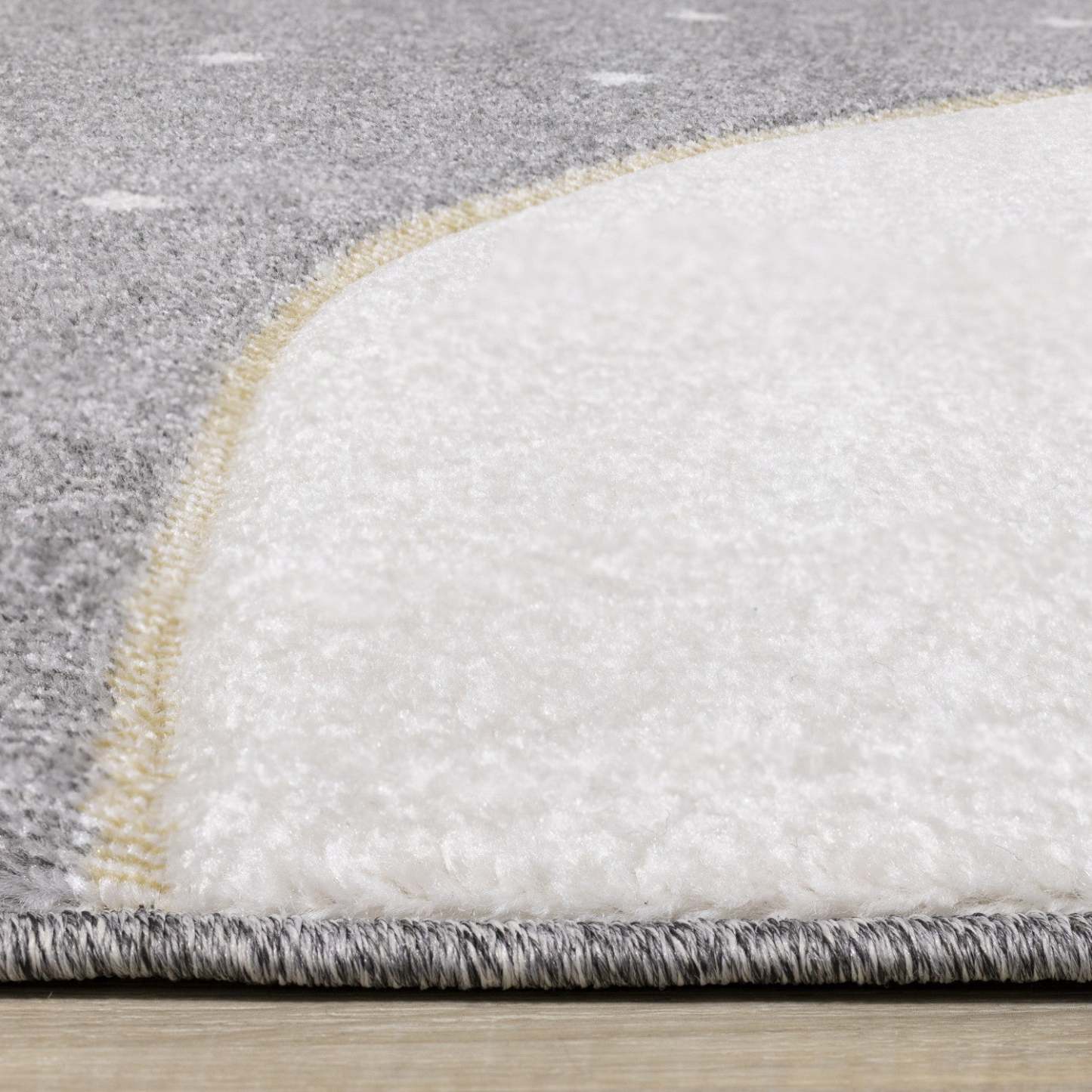 Kids Polar Bear Rabbit Area Rug - 5'3 x 7'7|Carpette à motif d'ours polaire avec lapin pour enfants - 5 pi 3 po x 7 pi 7 po