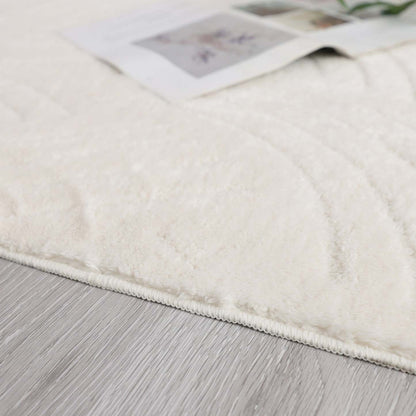 Velvet Crescent Cream Washable Shag Area Rug 5'x7' Indoor Area Rug | Tapis A Poils Longs Lavable En Velours Crème Crescent 5'x7'