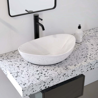 Shawny White Bathroom Sink|Lavabo de salle de bain Shawny blanc
