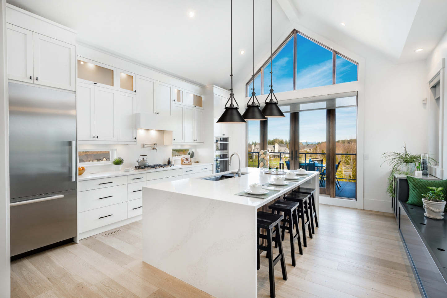 Brydon 1-Light Black Wall Sconce Pendant|Applique murale suspendue noire Brydon à 1 ampoule|D06H52AX