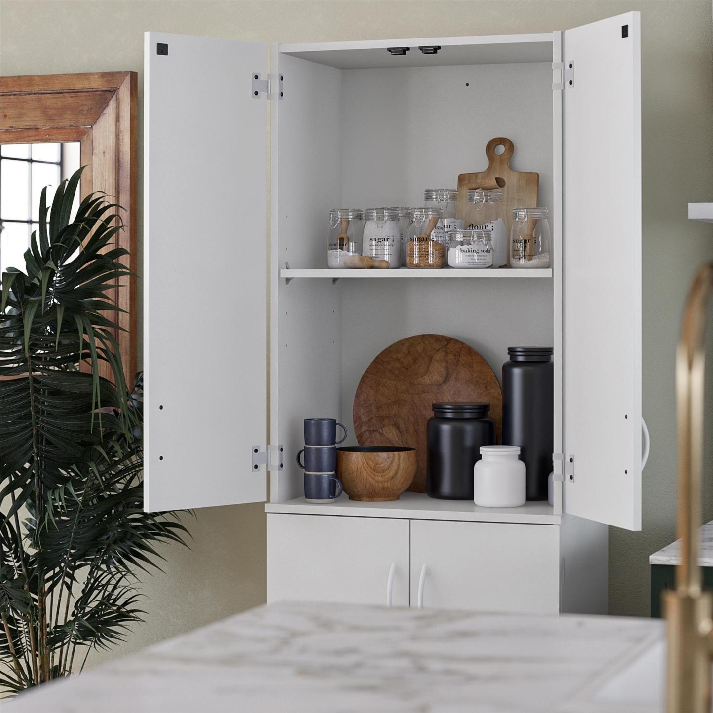 Ameriwood Home 72 4-Door Storage Cabinet - Blanc|Armoire de rangement Ameriwood Home de 72 po à 4 portes - blanche