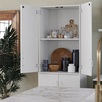 Ameriwood Home 72 4-Door Storage Cabinet - Blanc|Armoire de rangement Ameriwood Home de 72 po à 4 portes - blanche