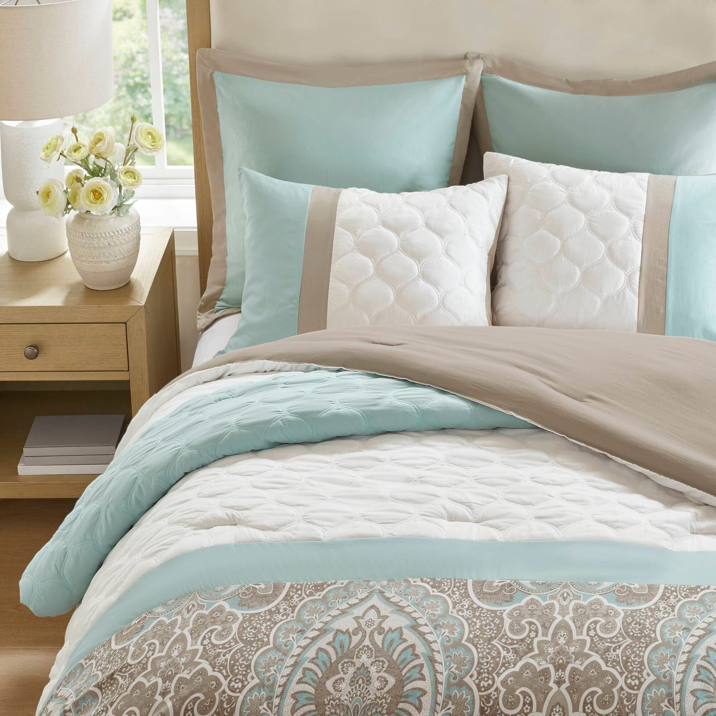 Ensemble de couette 8 pièces Josefina de 510 Design