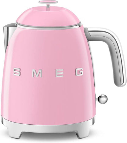 Mini bouilloire électrique sans fil Smeg 0,8 L - KLF05PKUS|Mini bouilloire électrique Smeg sans fil de 0,8 l - KLF05PKUS