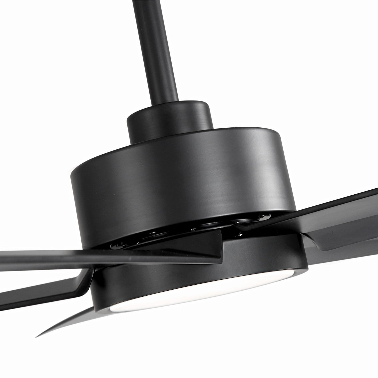 Ventilateur de plafond Breezary 65/52/42 à 5 pales avec éclairage LED, télécommande incluse.