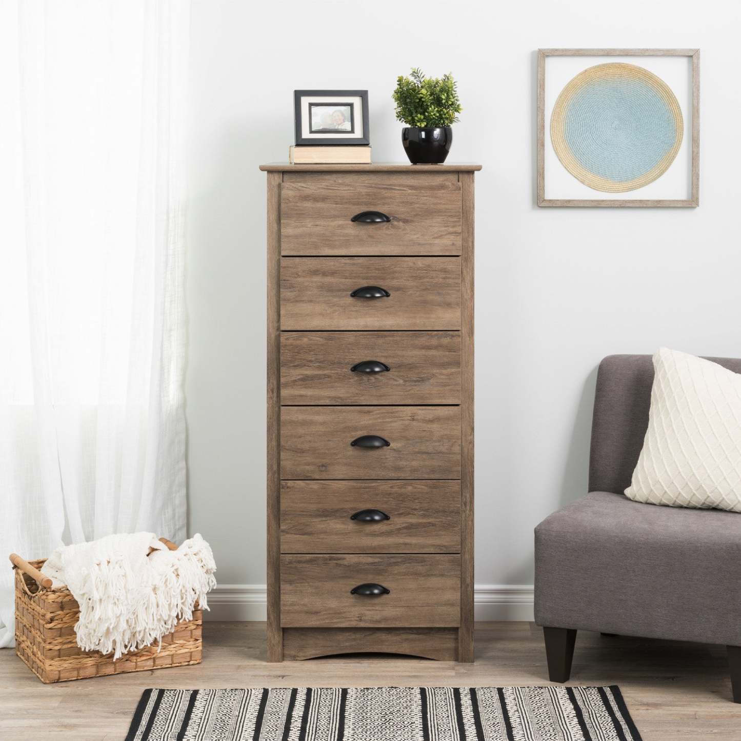 Salt Spring Tall 6-Drawer Chest - Drifted Grey|Commode verticale haute Salt Spring à 6 tiroirs - gris délavé