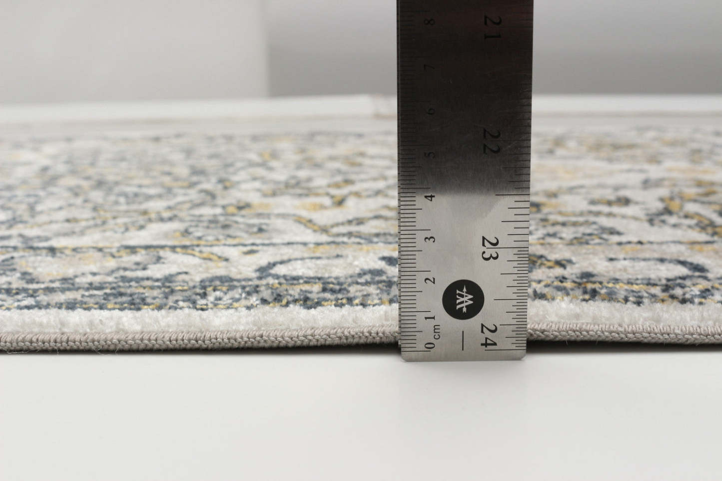 Tapis Legacy Ivory lavable en machine - 2'6 x 8'0|Carpette Legacy ivoire lavable à la machine - 2 pi 6 po x 8 pi 0 po|D86FCIE7