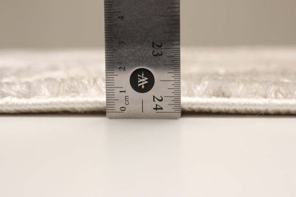 Fabian Ivory Area Rug - 5'0 x 8'0|Tapis Fabian ivoire - 5 pi 0 po x 8 pi 0 po