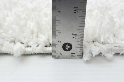 Helma Losange Cream Shag 3'11 X 5'11 Area Rug|Carpette à poils long Helma Losange crème 3 pi 11 po x 5 pi 11 po|D86F9OH6