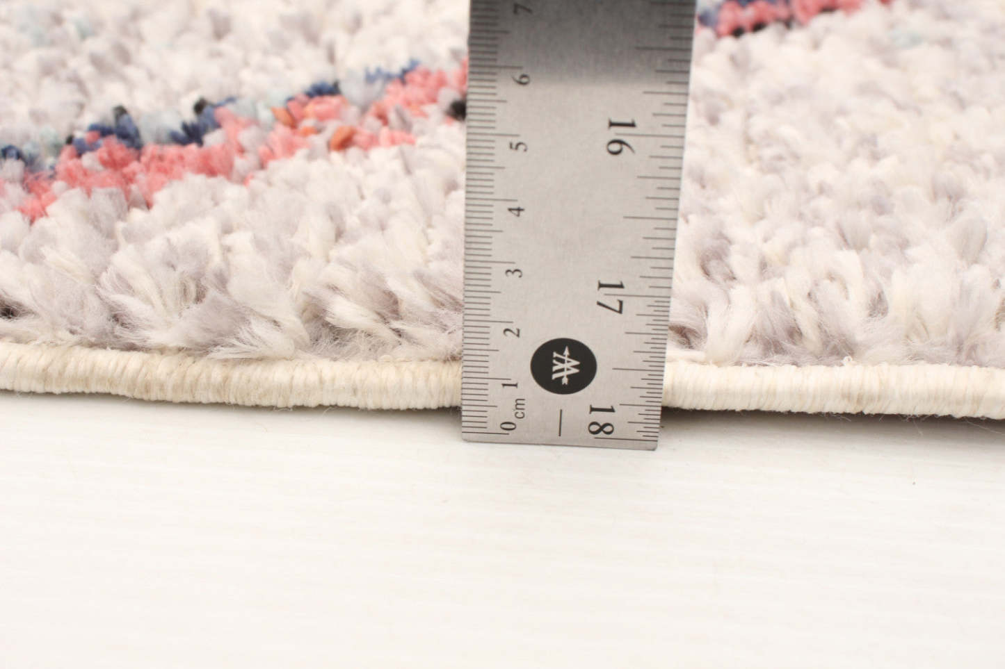 Tapis Makondo Abstract Ivoire - 120 x 180 cm | D28OG4XD