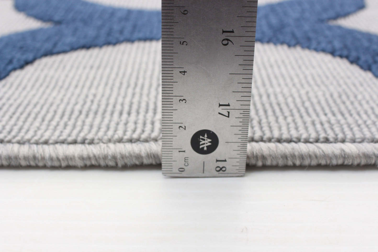 Tapis Sophie gris-marine - 4'7 x 6'7| Carpette Sophie gris-bleu marine - 4 pi 7 po x 6 pi 7 po|D86FF81Z