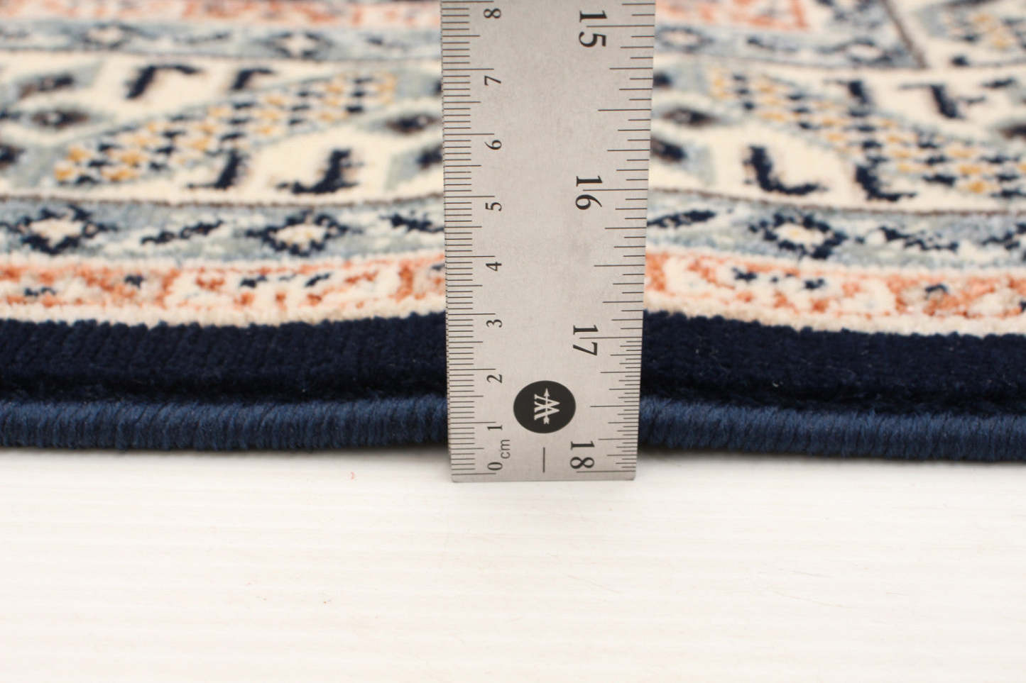 Quincy Blue Area Rug - 7'10 x 10'2|Carpette Quincy bleue - 7 pi 10 po x 10 pi 2 po |D2B9758H