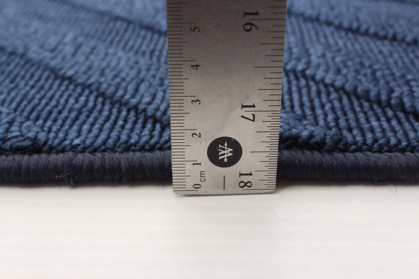 Tapis Dodie Bleu 3'11 x 5'7|Tapis Dodie bleu 3 pi 11 po x 5 pi 7 po|D86FU1U9