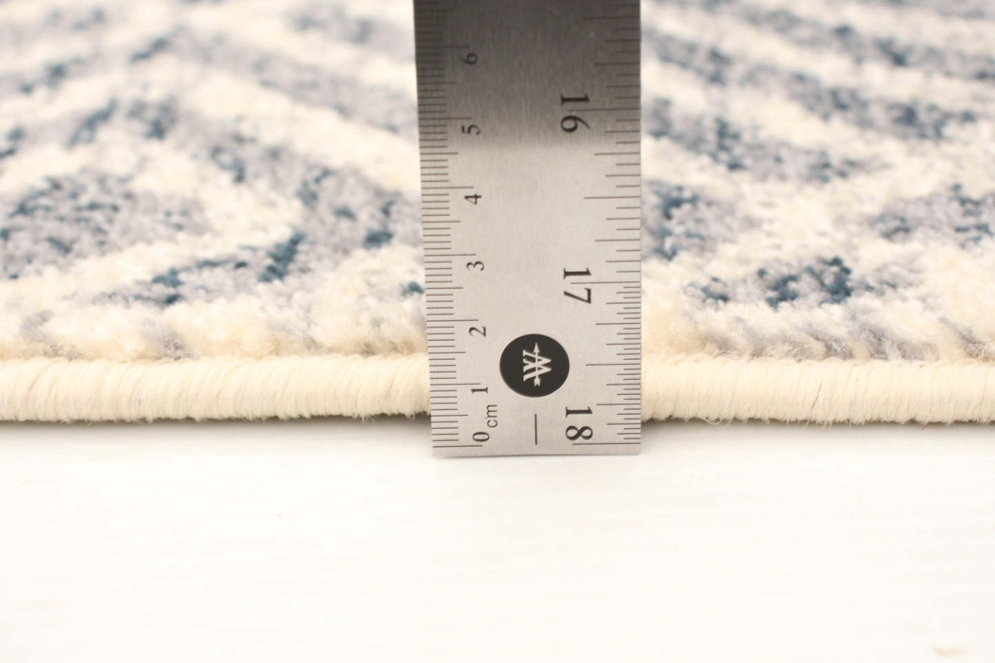 Tapis Electra Silver-Prol - 7'10 x 10'2|Carpette Electra argent-couleur pétrole - 7 pi 10 pox 10 pi 2 po| D2BEUJO2