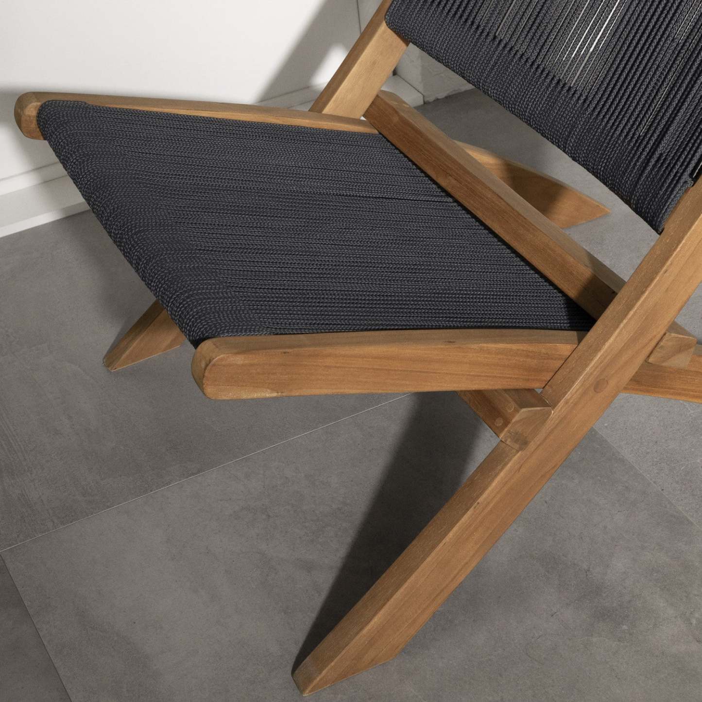 Agave Wood Rope Lounge Chair – Naturel/Gris|Fauteuil de détente Agave en bois et en corde - naturel et gris