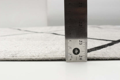 Tapis Damali ivoire/noir lavable en machine - 3'0 x 5'0|Carpette Damali ivoire et noire lavable à la machine - 3 pi 0 po x 5 pi 0 po|D86F85CW