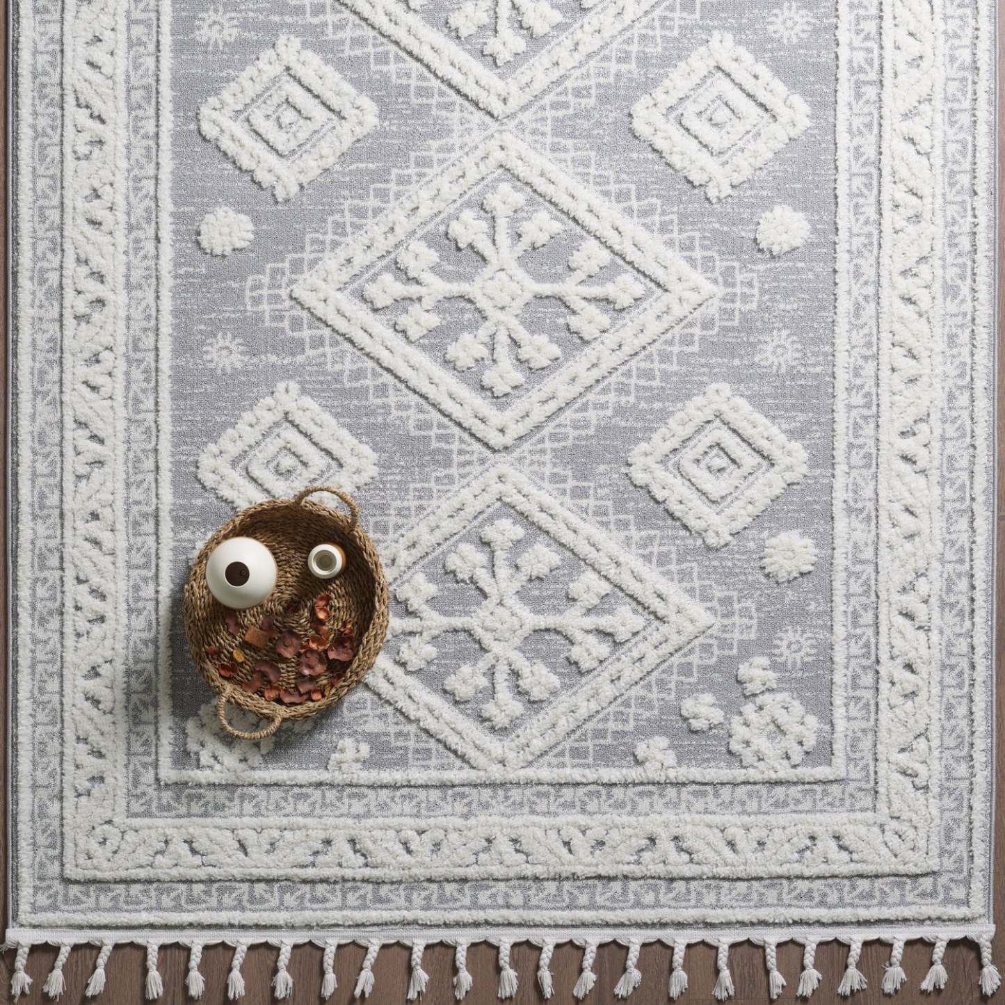 Quinto Westerner Shag Area Rug - 7'7 x 10'|Carpette à poil long Quinto Westerner - 7 pi 7 po x 10 pi