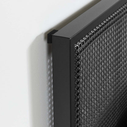 Hoya Natural Cane Metal Full Platform Bed - Pure Black|Lit double plateforme Hoya en métal avec cannage naturel - noir solide