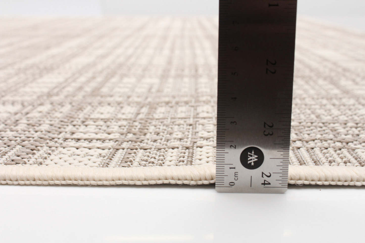 Panthea Ivory Area Rug - 4'4 X 6'5 |Carpette Panthea ivoire - 4 pi 4 po x 6 pi 5 po