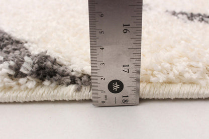 Gael Ivory Shag 7'10 x 10'0 Area Rug|Carpette à poil long Gael ivoire 7 pi 10 po x 10 pi 0 po|D86FKH5Q