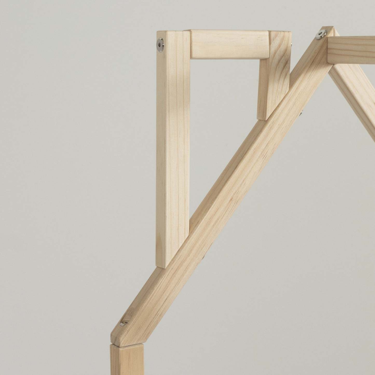 Meuble de rangement Ohana en forme de maison - naturel