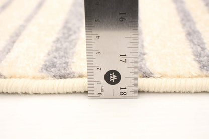 Faith Cream-Silver Area Rug - 5'3 x 7'3|Carpette Faith crème-argent - 5 pi 3 po x 7 pi 3 po| D28NAQCO