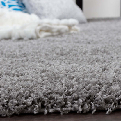 Victoria Light Grey Shag 3 x 5 Area Rug|Carpette à poils longs Victoria gris clair 3 x 5|D80GE4LG