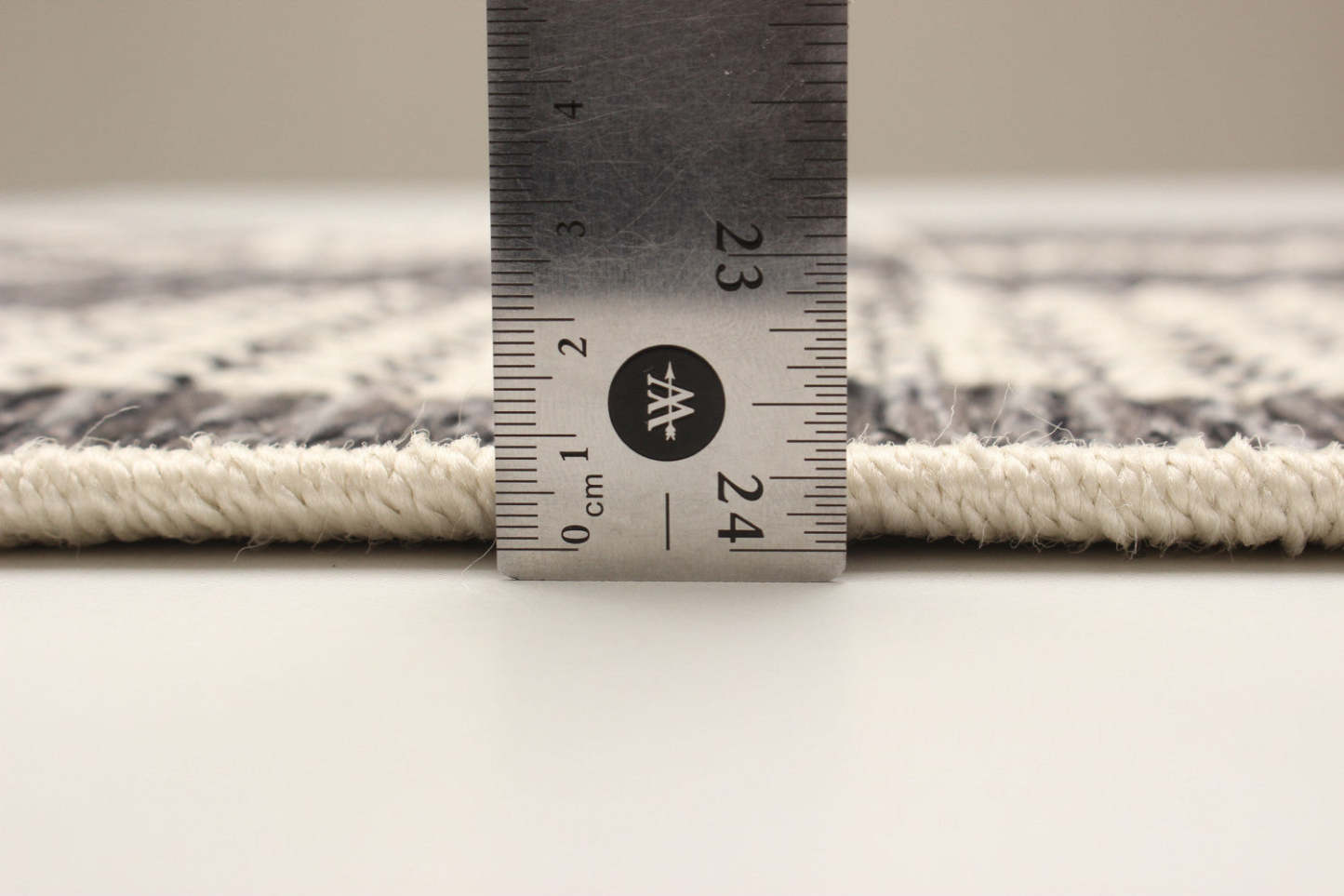 Tapis Bodhi gris - 2'8 x 8'2|Carpette Bodhi grise - 2 pi 8 po x 8 pi 2 po