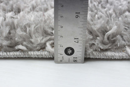 Helma Losange Gris Clair Shag 3'11 X 5'11 Area Rug|Carpette à poil long Helma Losange gris clair 3 pi 11 po x 5 pi 11 po|D86FILQA