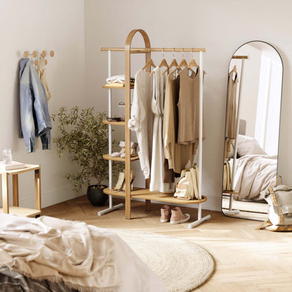 Umbra Modern Wood Bellwood Garment Rack Coat Rack - White and Natural|Portemanteau et support à vêtements modernes Bellwood de Umbra en bois - blanc et naturel