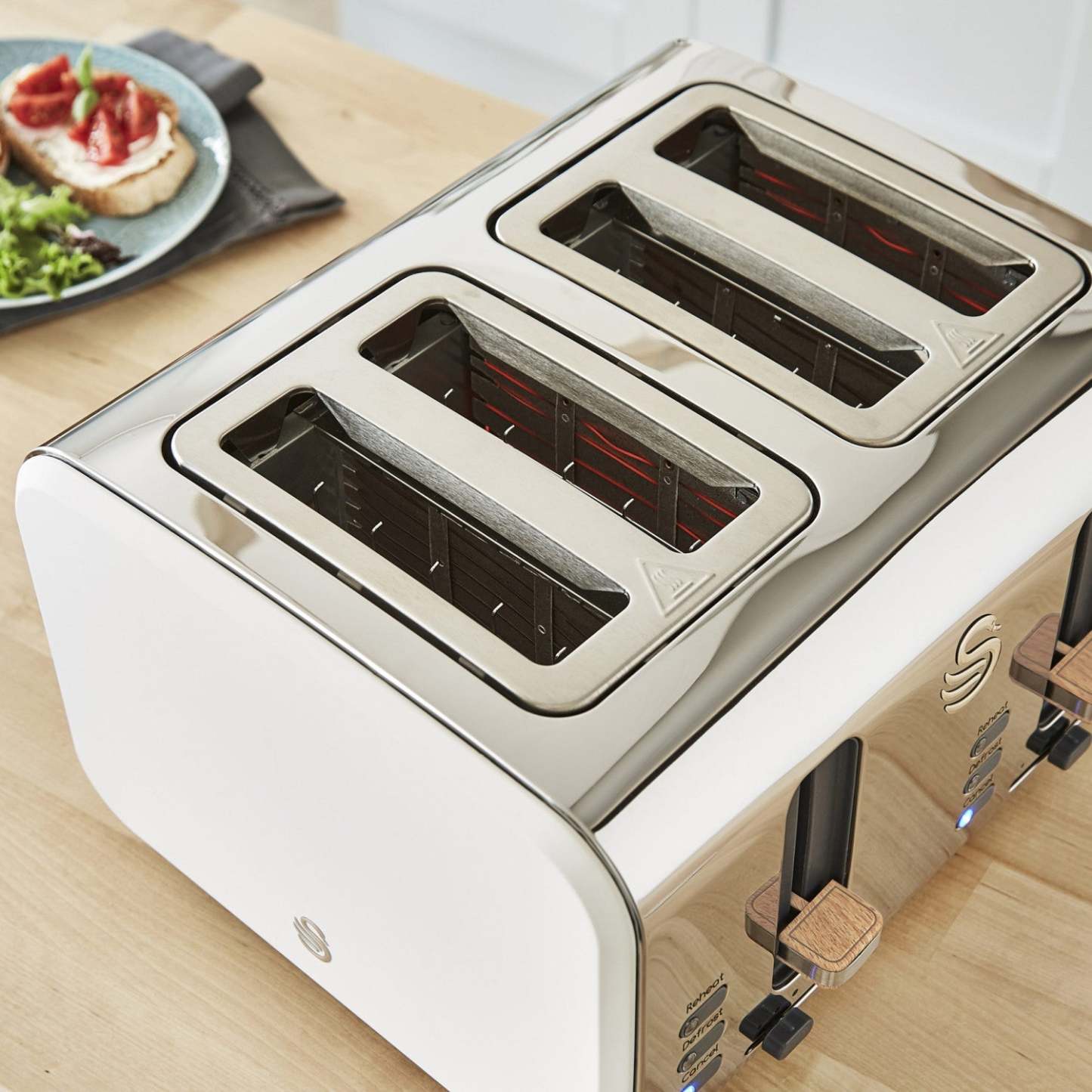 Salton Swan Nordic 4-Slice Toaster - ST14620WHTN|Grille-pain Swan à 4 tranches de style nordique - ST14620WHTN